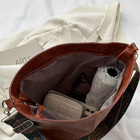 Bolsa Feminina de Couro Elegância Retrô - Ziora