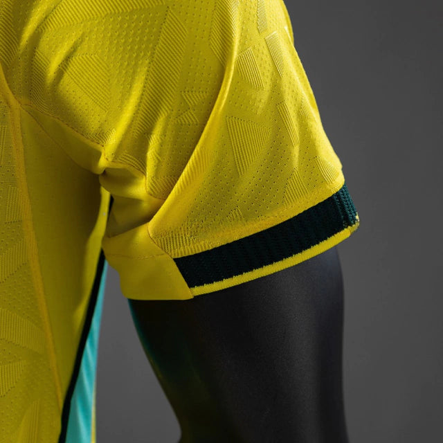 Camisa Brasil 2026 detalhe do tecido respirável com tecnologia de absorção