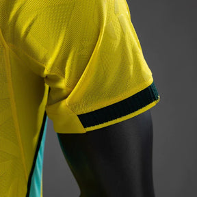 Camisa Brasil 2026 detalhe do tecido respirável com tecnologia de absorção